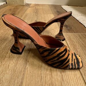 Amina Muaddi Lupita heels